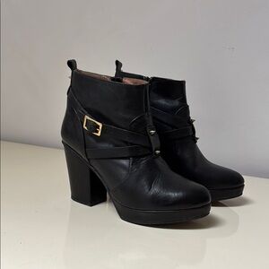 Topshop Black Heeled Boots with Chunky Block Heel
